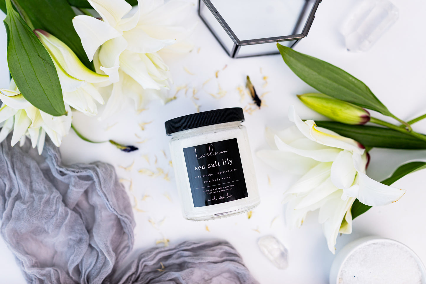 Sea Salt Lily Body Scrub